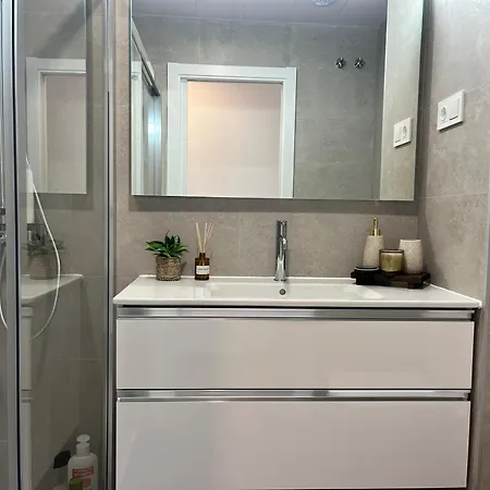Апартаменти Luxury Alamos Garden Con Parking