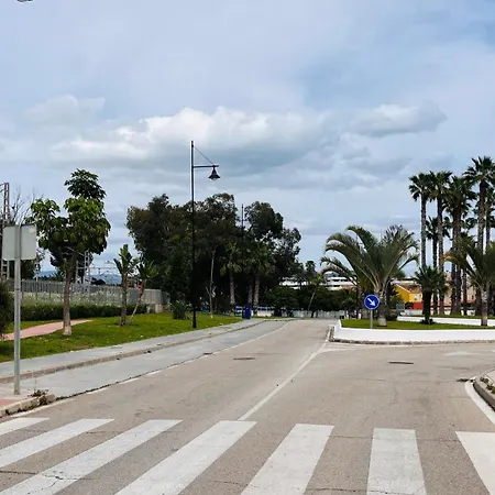 Luxury Alamos Garden Con Parking Апартаменты *