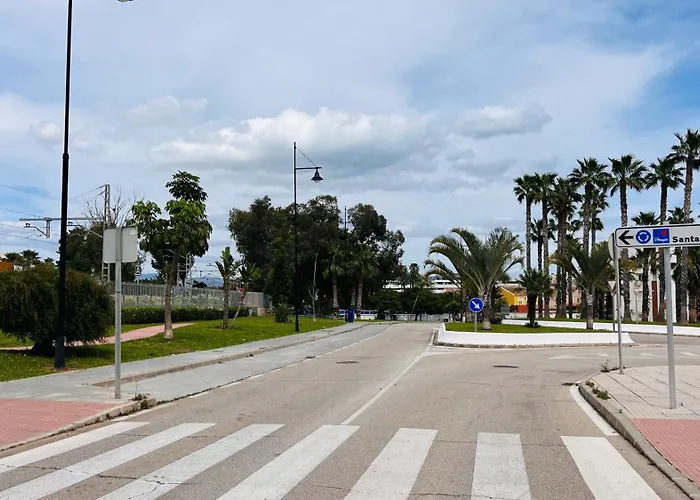 Luxury Alamos Garden Con Parking Апартаменты *