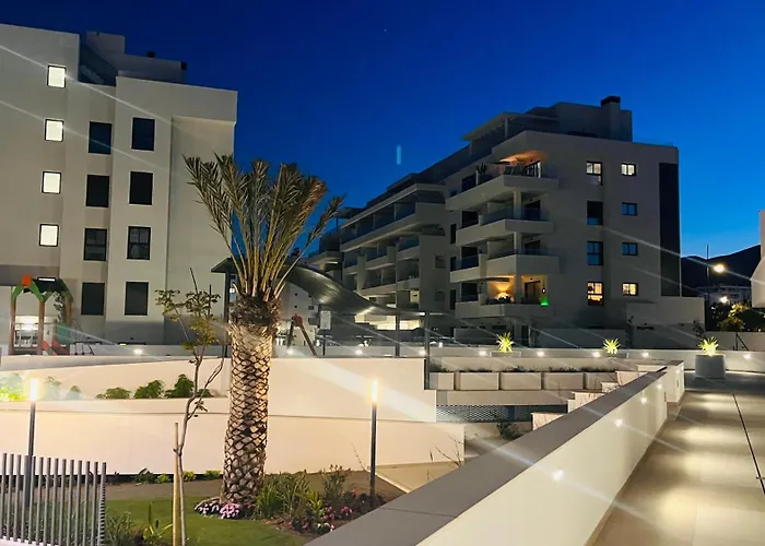 Luxury Alamos Garden Con Parking Торремолинос