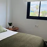 Апартаменти Luxury Alamos Garden Con Parking