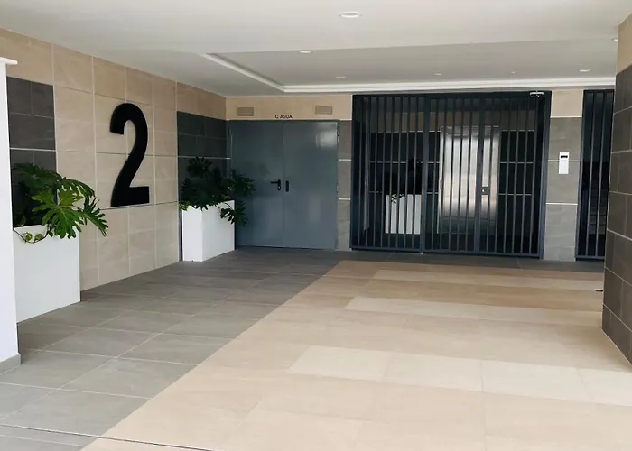 Luxury Alamos Garden Con Parking Lägenhet